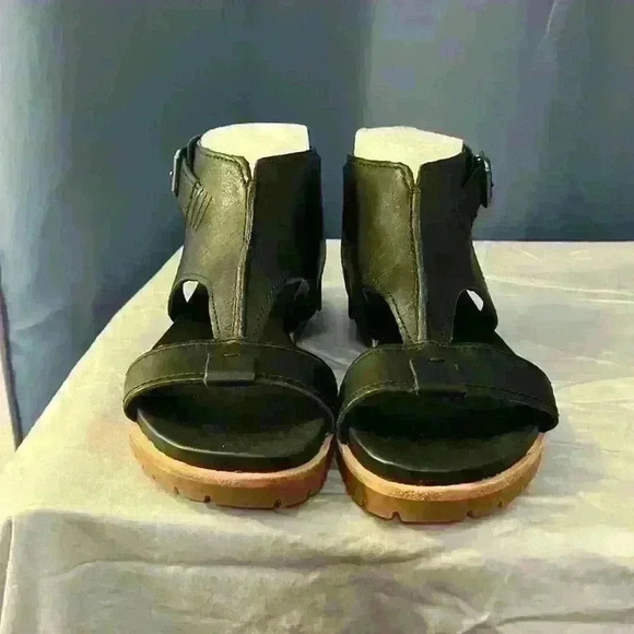 Timberland Women’s Natoma Ankle Strap Black Leather Sandals - Picture 2 of 6